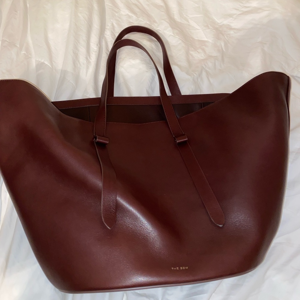 The Row Tote XL - Picture 6 of 11